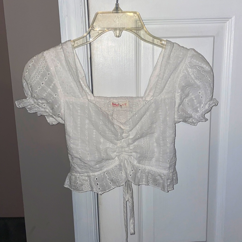 Cropped XS white blouse